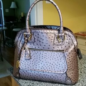 London fog handbag