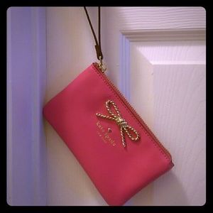 NWOT Kate spade fair maiden bee