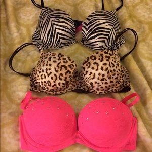 Victorias secret Bras 34b