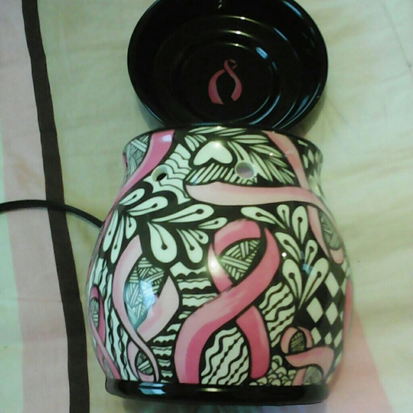 Ribbons of Hope Scentsy Warmer