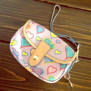 Dooney & Bourke hearts wristlet purse