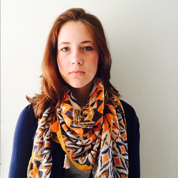 Handmade Accessories - Boho tassel scarf