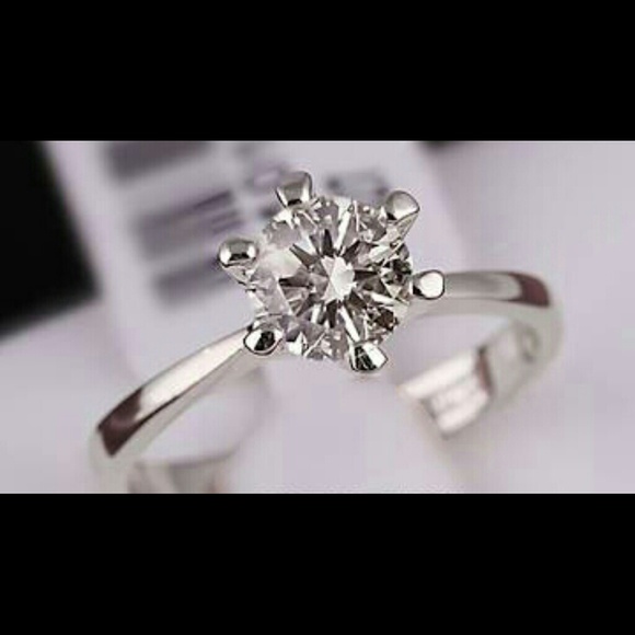 BRAND NEW!! Wedding ring 💍