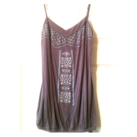 Grey tank