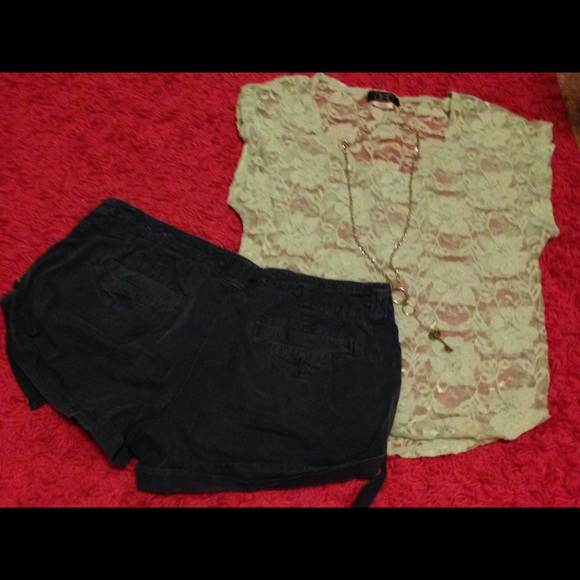 American Eagle shorts!