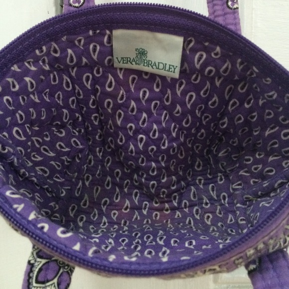 Mini Purple Vera Bradley bag, - Picture 3 of 3