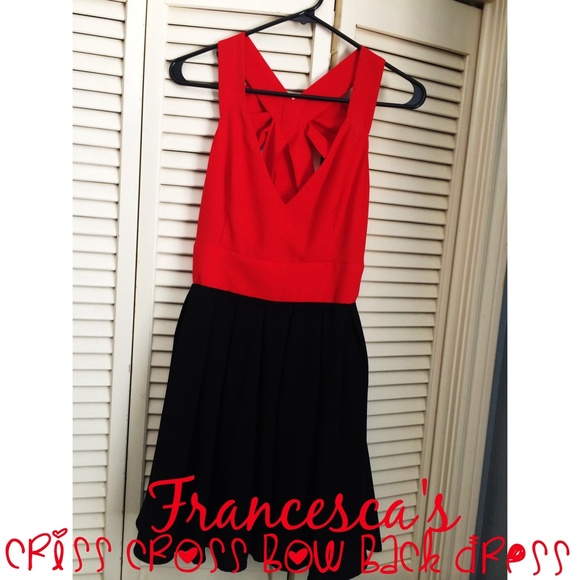 💞NWT💞 Bow - Back Dress