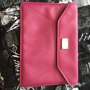 💯% Authentic Michael Kors Computer purse - Clutch