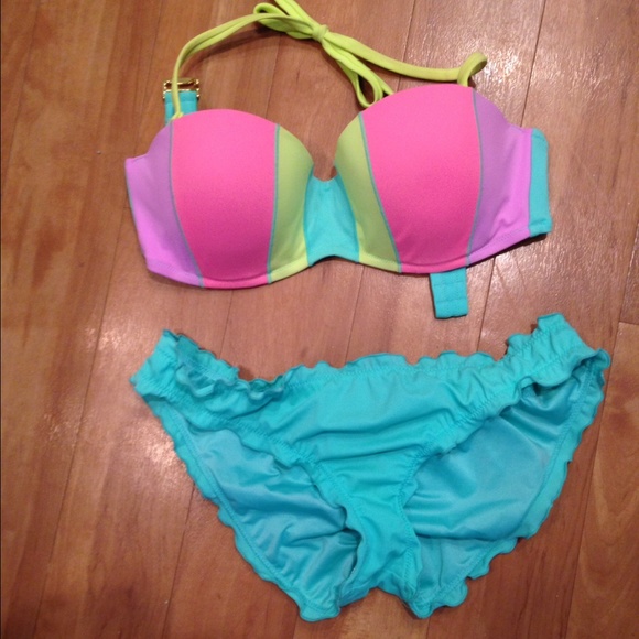 Adorable Victoria's Secret Bikini