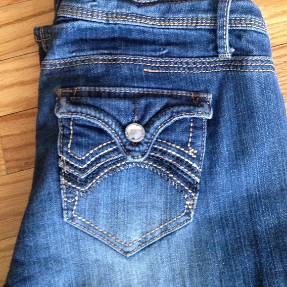 💯 Authentic 2b Bebe Jeans