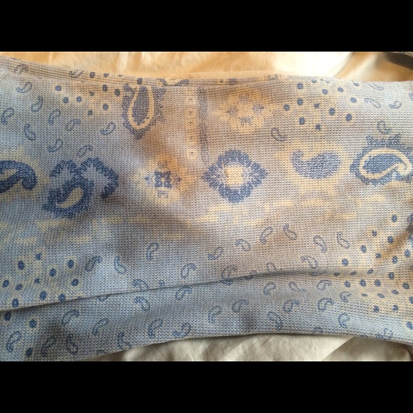 Light Blue Paisley Thermal - Picture 3 of 5