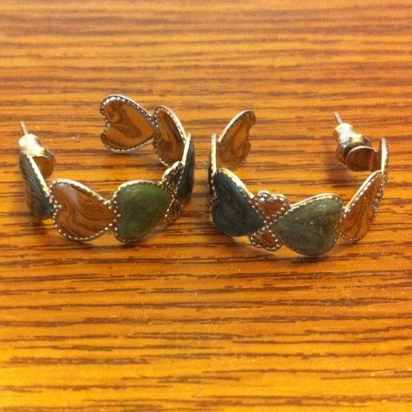 Blue Heart Hoop Earrings 💙 - Picture 3 of 3