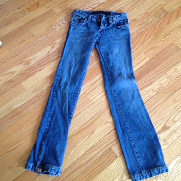 💯 Authentic Rocawear Jeans - Picture 3 of 4