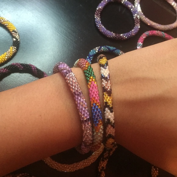 Lily & Laura bracelets package deal - Picture 4 of 4