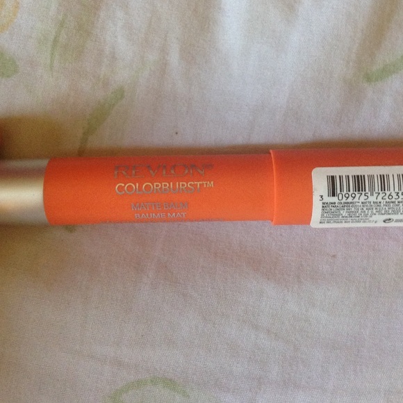 🔸❌SOLD❌🔸Revlon Colorburst Matte Balm - Picture 1 of 3