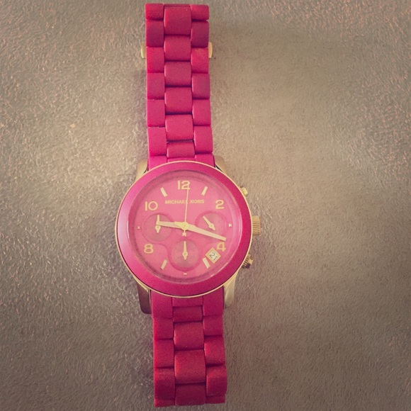 Michael Kors Jewelry - Micheal Kors pink and gold Watch
