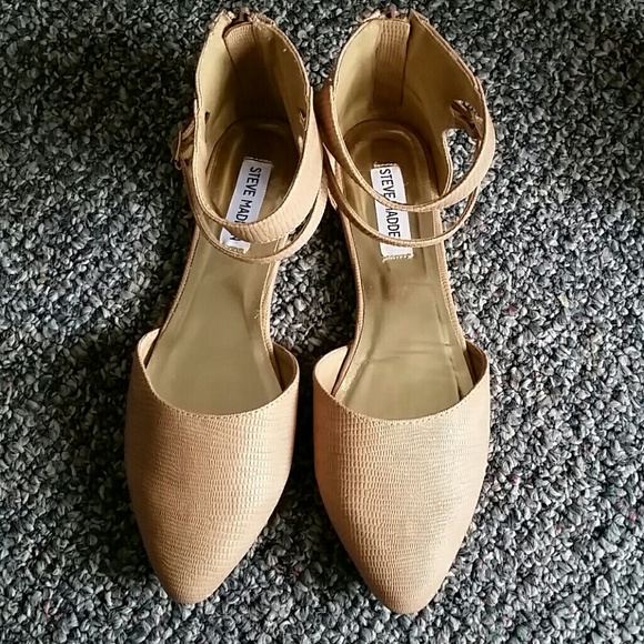Steve Madden flats
