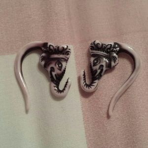 6g acrylic elephant tapers