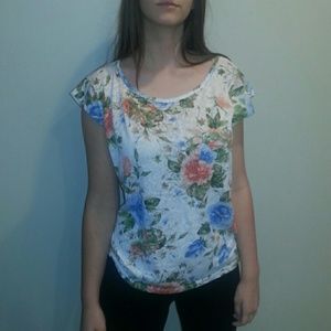 Short sleeve flower shirt