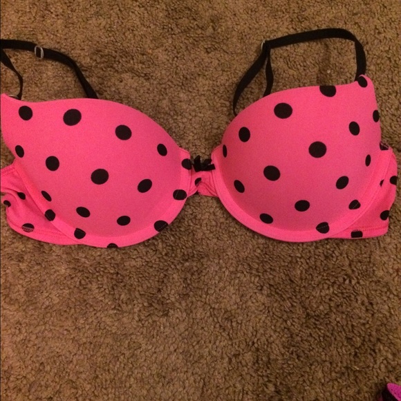 Gilly hicks bra