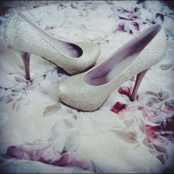 Mossimo "Paisley" Platform Pump