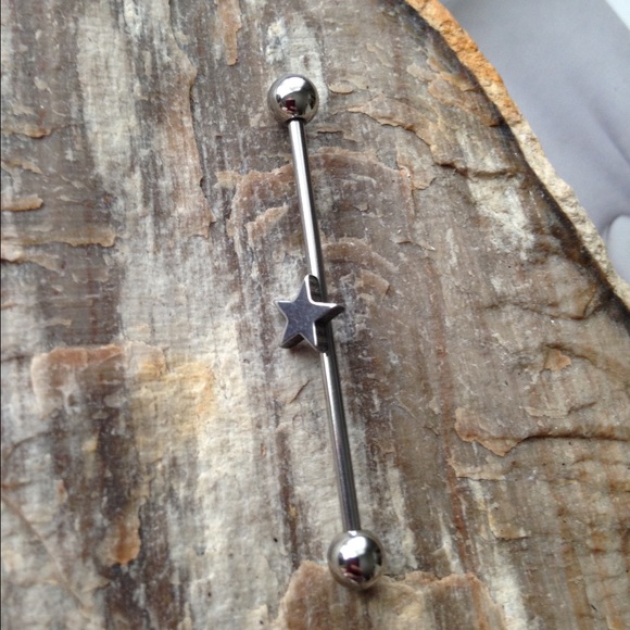 Jewelry - Star industrial bar