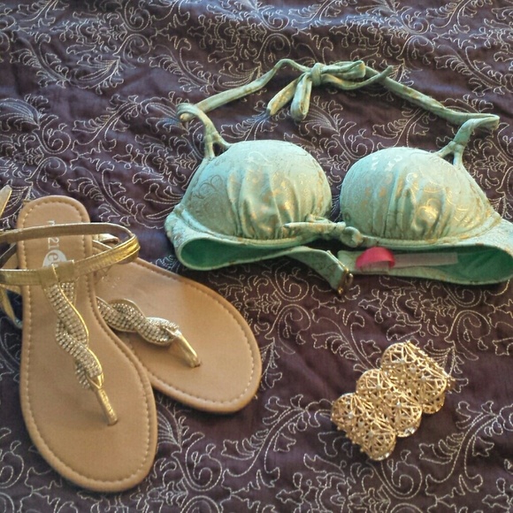 Victoria secret swim top!