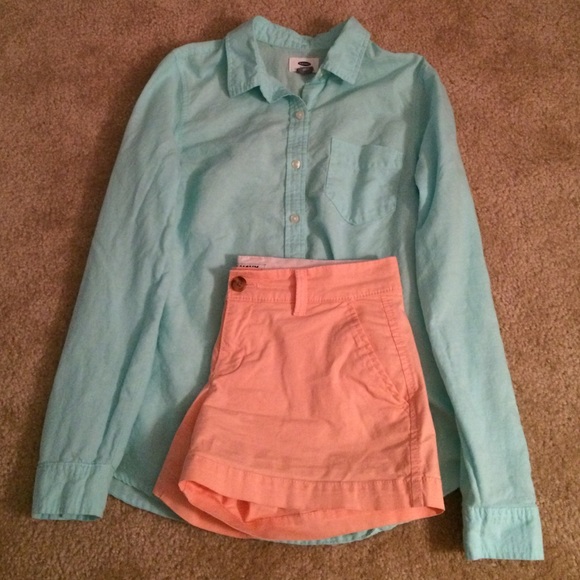 Old navy chino shorts