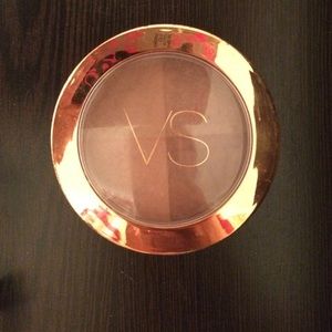 VS PRESSED MINERAL BRONZING POWDER