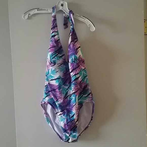 Feathers bathing suit