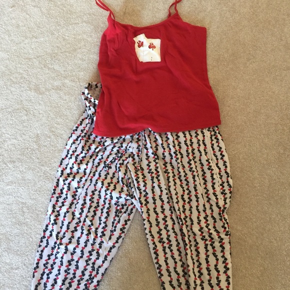 Queen of Hearts PJs!