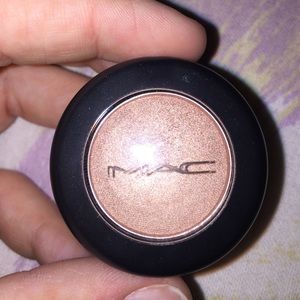 MAC eyeshadow