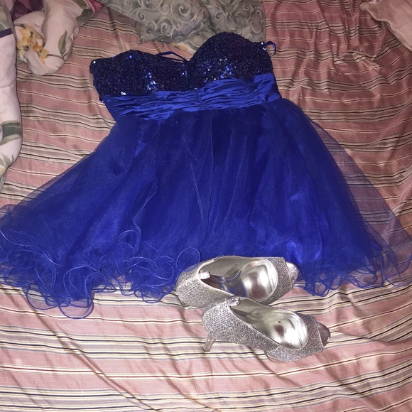Prom dress with shoes
