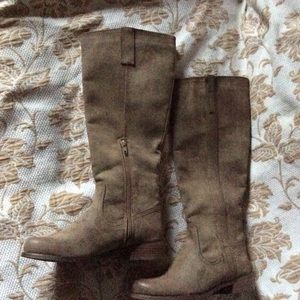 Pac sun knee high boots brown size 6 never worn