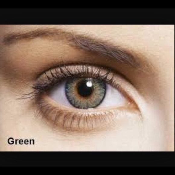 (green) FreshLook Colorblends