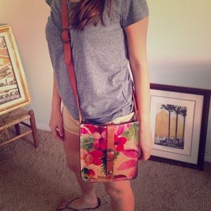 Patricia Nash Italian leather cross body purse