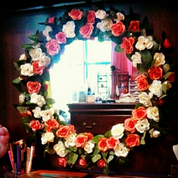 Handmade floral Mirrors - Picture 1 of 1