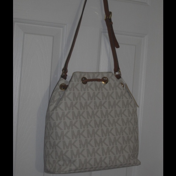 MICHAEL KORS - Picture 4 of 4