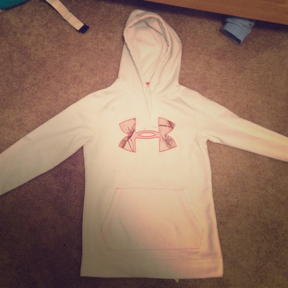 Under Armor white storm sweatshirt with pink logo