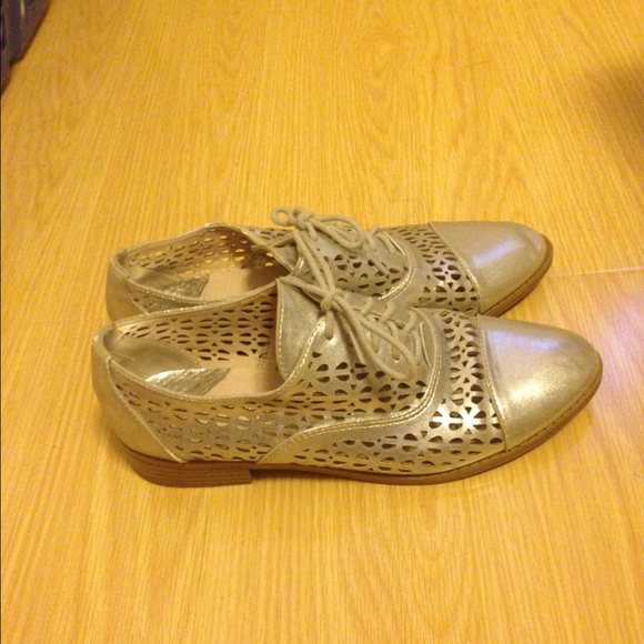 SAM & LIBBY DRESSY SHOES