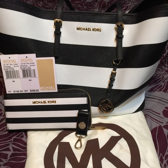 💯AUTHENTIC MK Jet Set Tote & Wallet