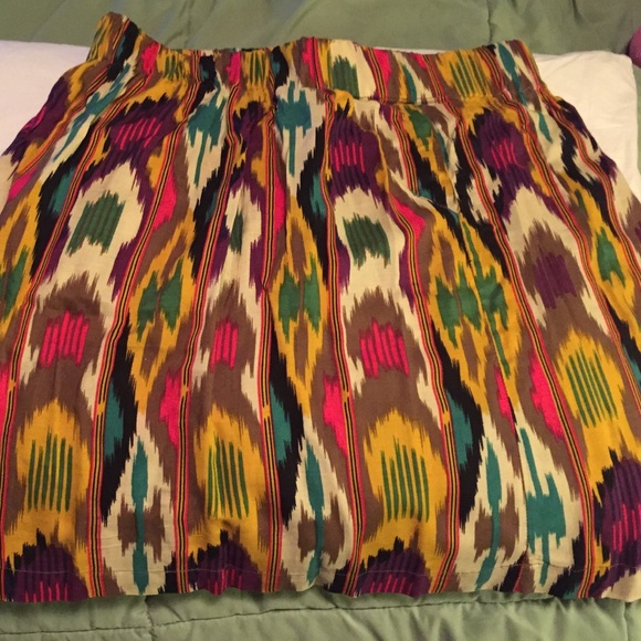 Cabi ikat Bella skirt size medium
