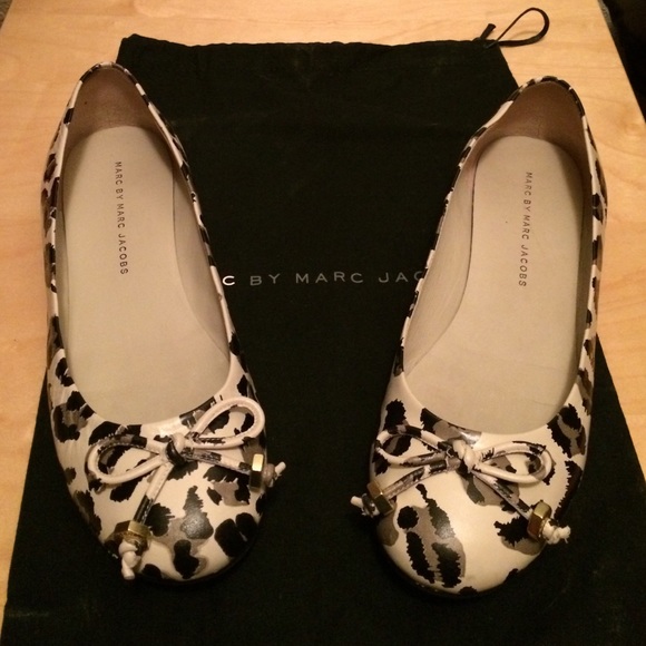 Marc Jacobs flat
