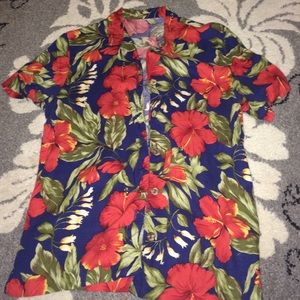 Hawaiian Button Up Shirt