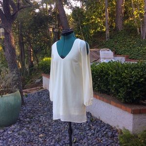 NWOT CREAM IVORY OFF-WHITE COLD SHOULDER DRESS