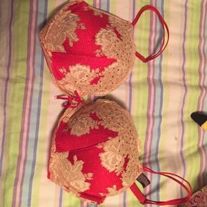 Victoria's Secret GORGEOUS Push Up 😍