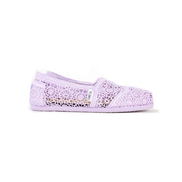 purple lace toms
