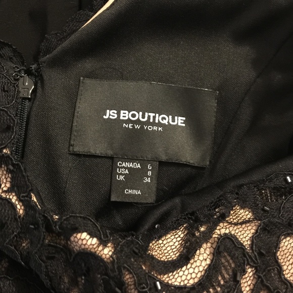 Elegant black lace top dress - Picture 3 of 3