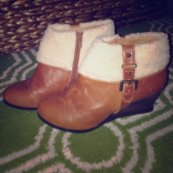 [FREE WITH PURCHASE!!]
