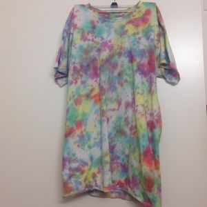 tie dye t-shirt